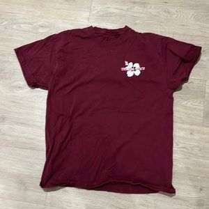 TRADER JOES CREW NECK T SHIRT